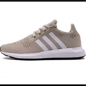 Adidas Originals Swift Run (tan and multi-colored)